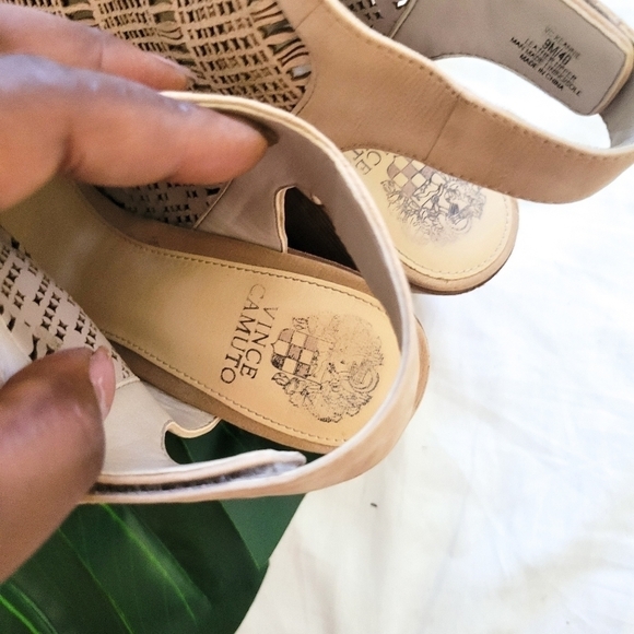 Vince camuto Keannie open toe booties block heel size 9.5 - Picture 10 of 13